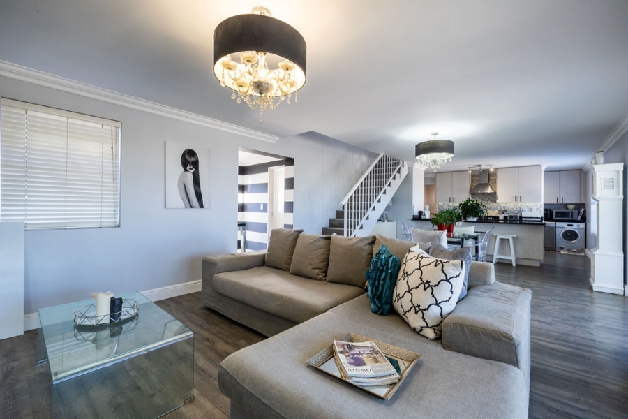 3 Bedroom Property for Sale in Dennegeur Western Cape